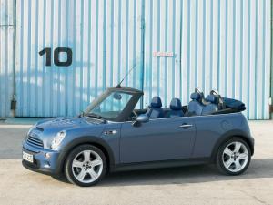 Mini Cooper S Cabrio 2004 года